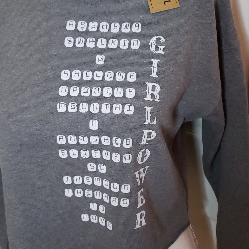 Girlpower Gray crop sweatshirt - Picture 3 of 5